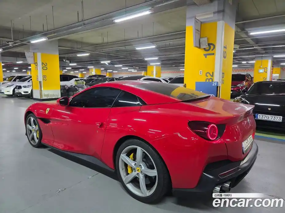 Ferrari Portofino 2019 3.9 гидро в Москве № 1295335, фото 17