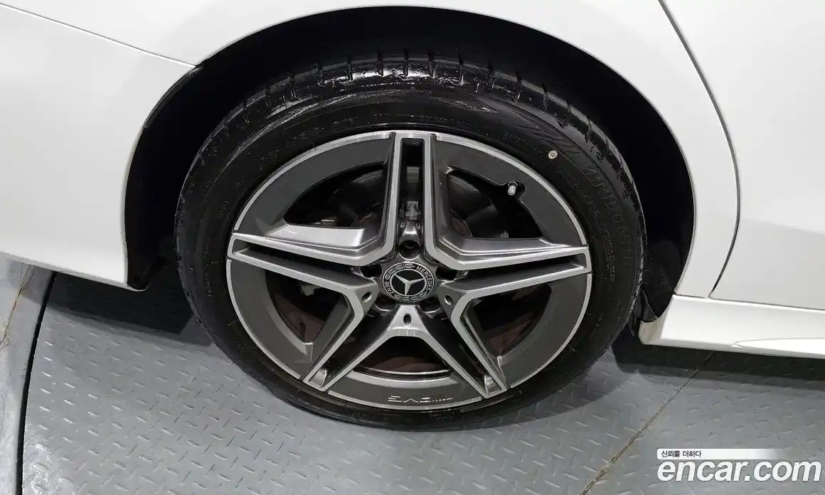 Mercedes-Benz C-Class 2021 2.0 гидро в Москве № 136056, фото 5
