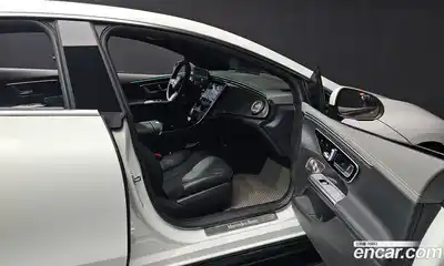 Mercedes-Benz EQE 2023 0.3 гидро в Москве № 137956, миниатюра 11