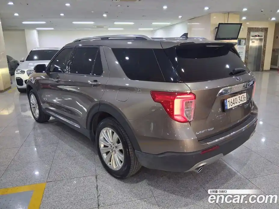 Ford Explorer 2021 2.3 гидро в Москве № 1406233, фото 4