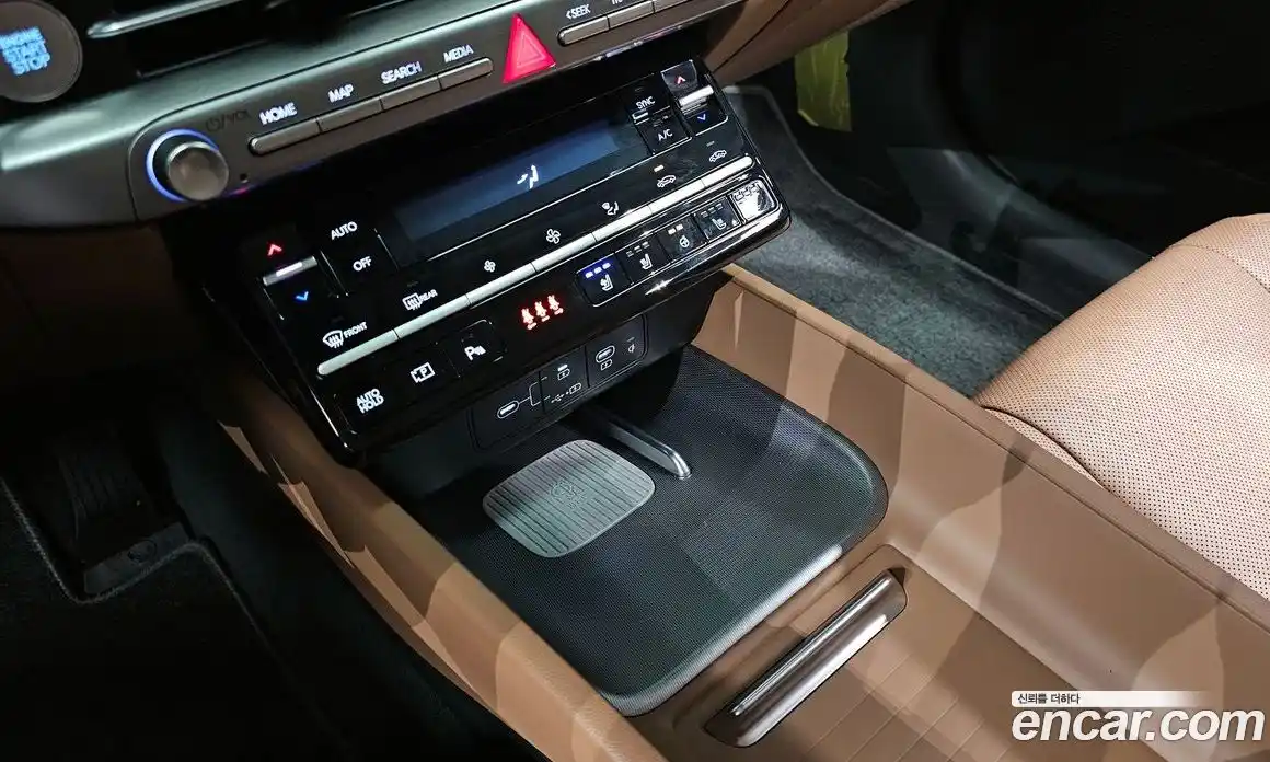 Hyundai Grandeur 2024 2.5 гидро в Москве № 1537075, фото 16
