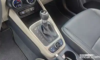 Hyundai Venue 2023 1.6 гидро в Москве № 1537388, миниатюра 9