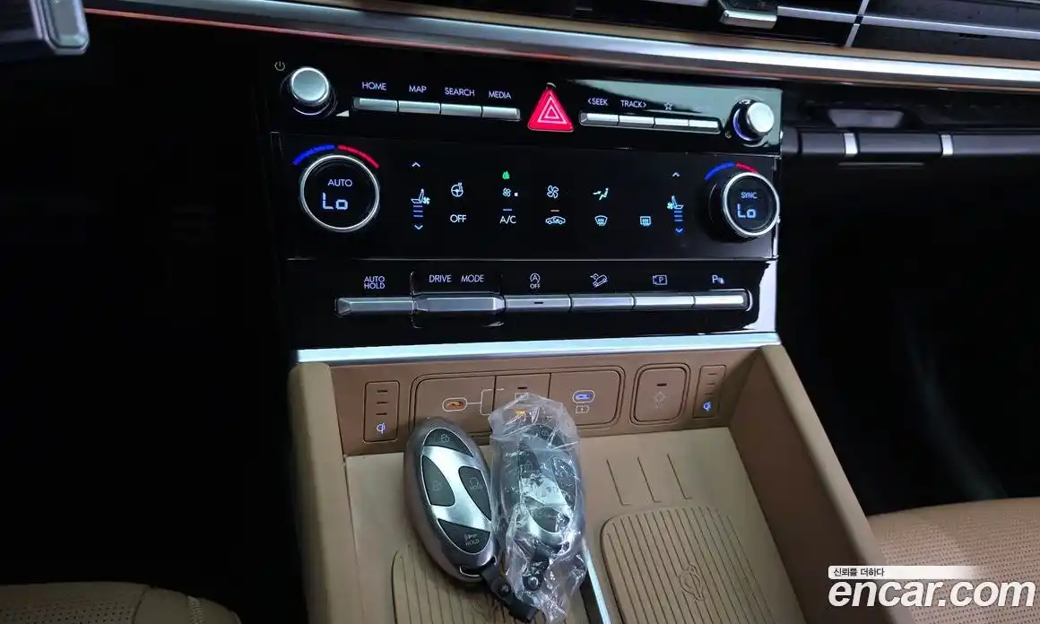 Hyundai Santa Fe 2024 2.5 гидро в Москве № 1537461, фото 19