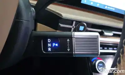 Hyundai Santa Fe 2024 2.5 гидро в Москве № 1537461, миниатюра 9