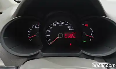 Kia Morning 2013 1.0 гидро в Москве № 1538329, миниатюра 8
