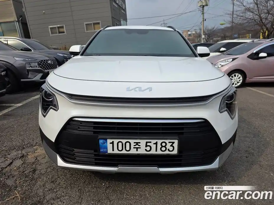 Kia Niro 2023 1.6 гидро в Москве № 1538760, фото 3