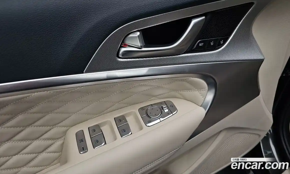 Genesis G70 2025 2.5 гидро в Москве № 1538864, фото 17