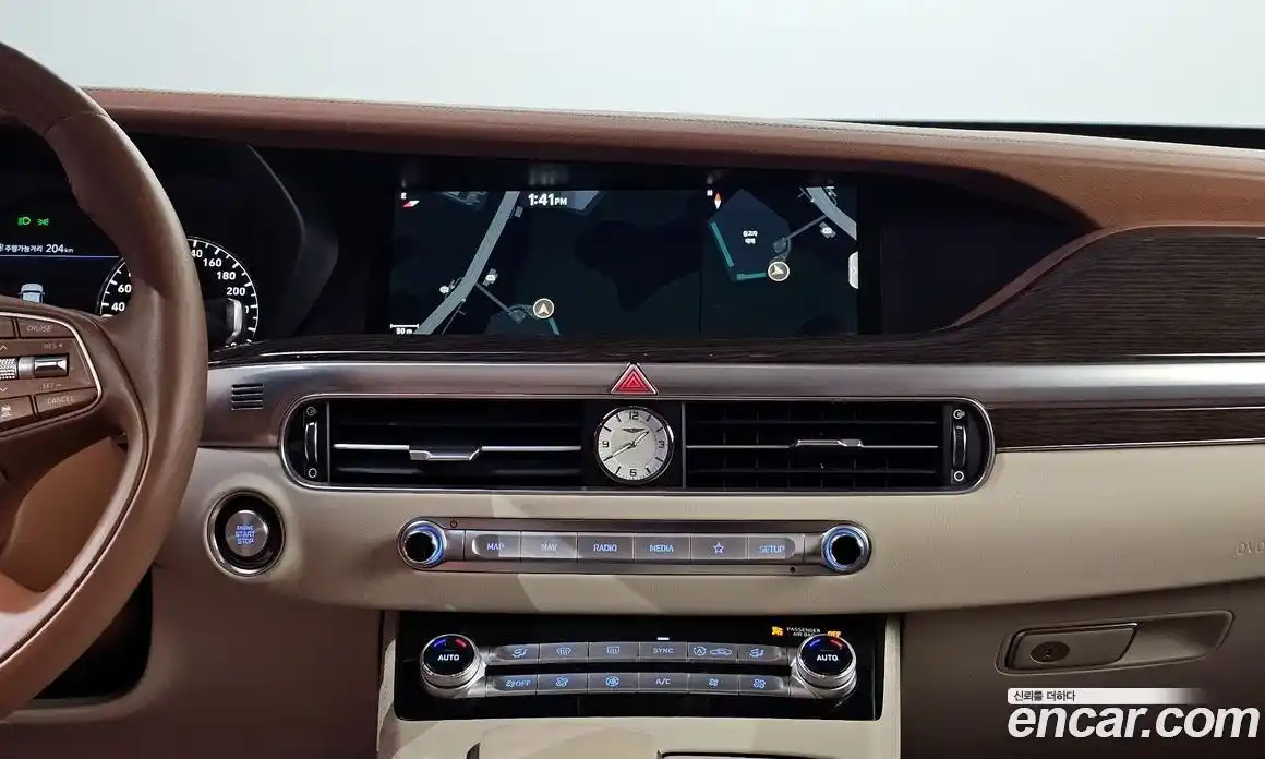 Genesis G90 2019 3.3 гидро в Москве № 1539324, фото 16