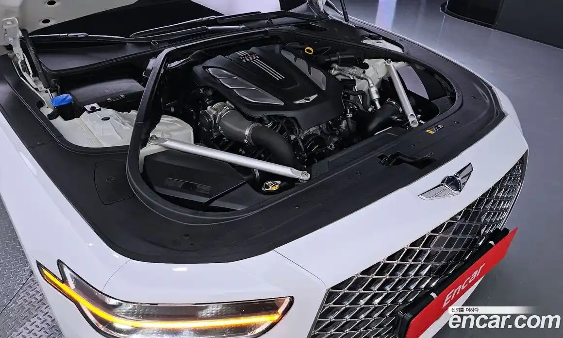 Genesis G90 2019 3.3 гидро в Москве № 1539324, фото 6