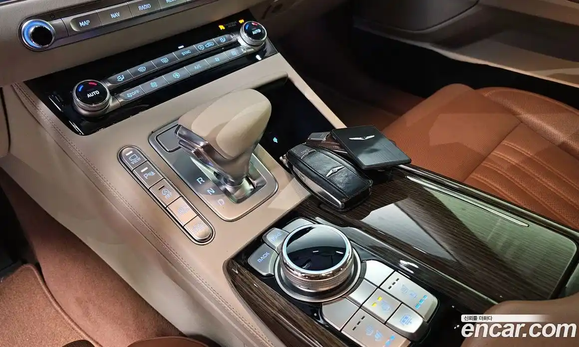 Genesis G90 2019 3.3 гидро в Москве № 1539324, фото 9