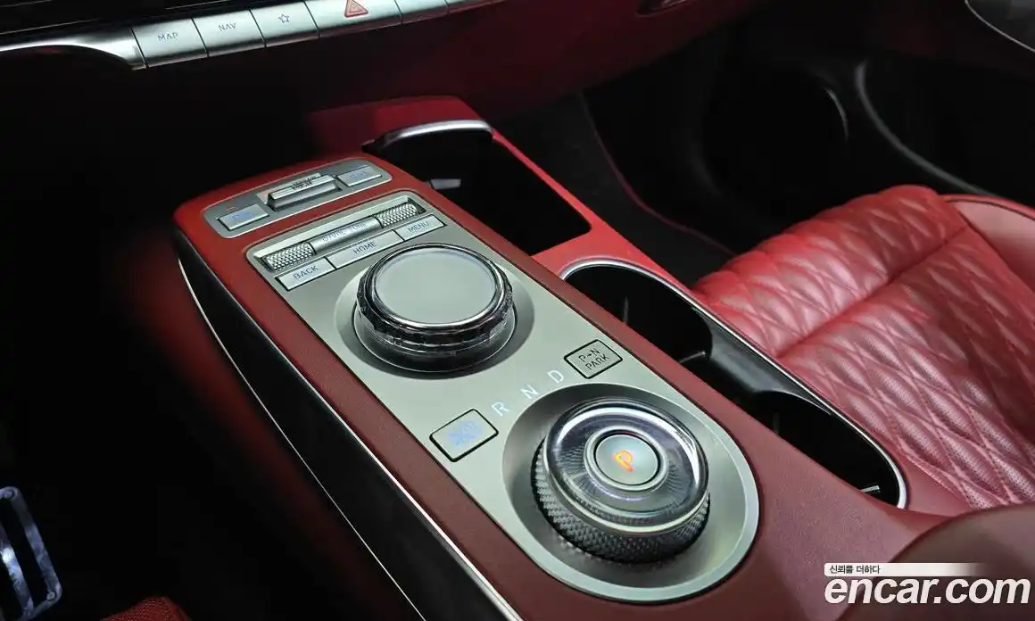 Genesis GV70 2021 3.5 гидро в Москве № 1539330, фото 9