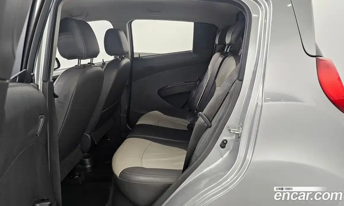 Chevrolet Spark 2014 1.0 гидро в Москве № 1541215, фото 11