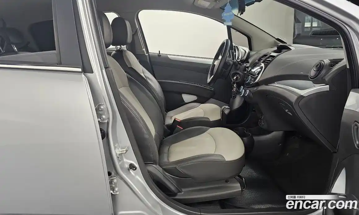 Chevrolet Spark 2014 1.0 гидро в Москве № 1541215, фото 12