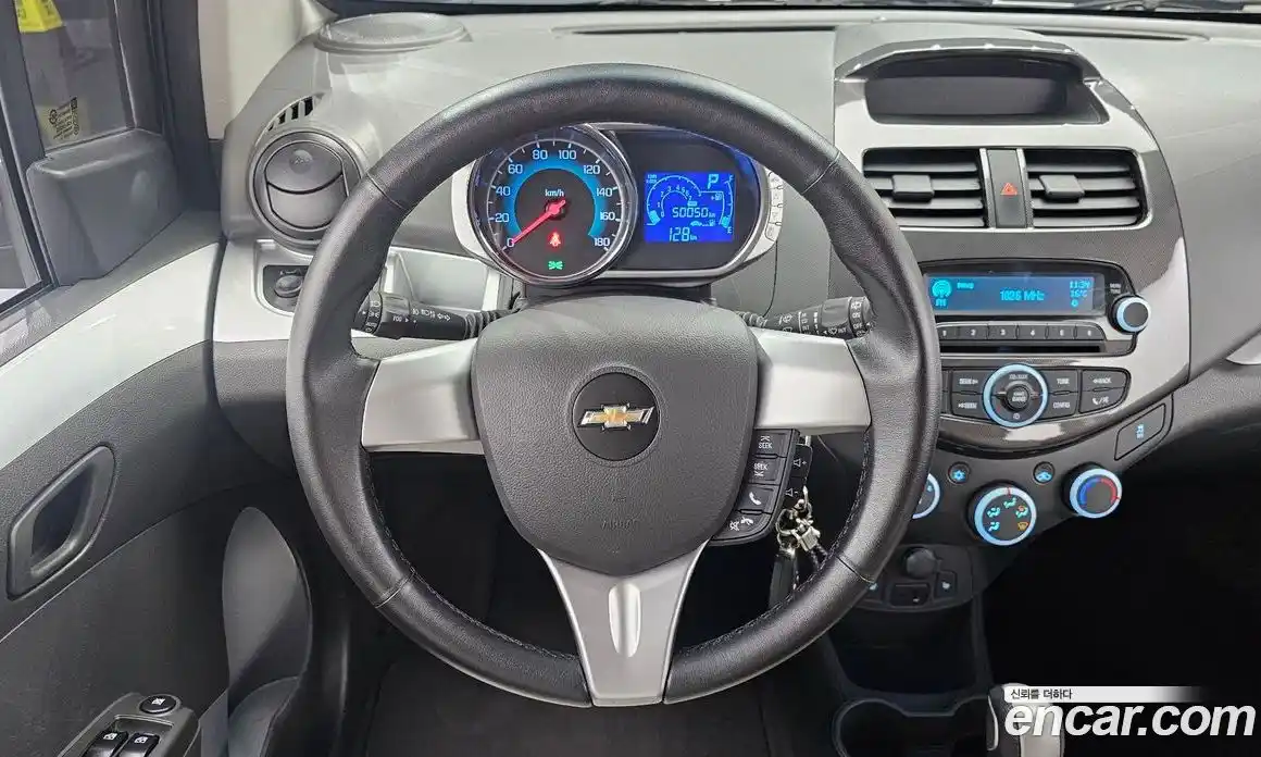 Chevrolet Spark 2014 1.0 гидро в Москве № 1541215, фото 13