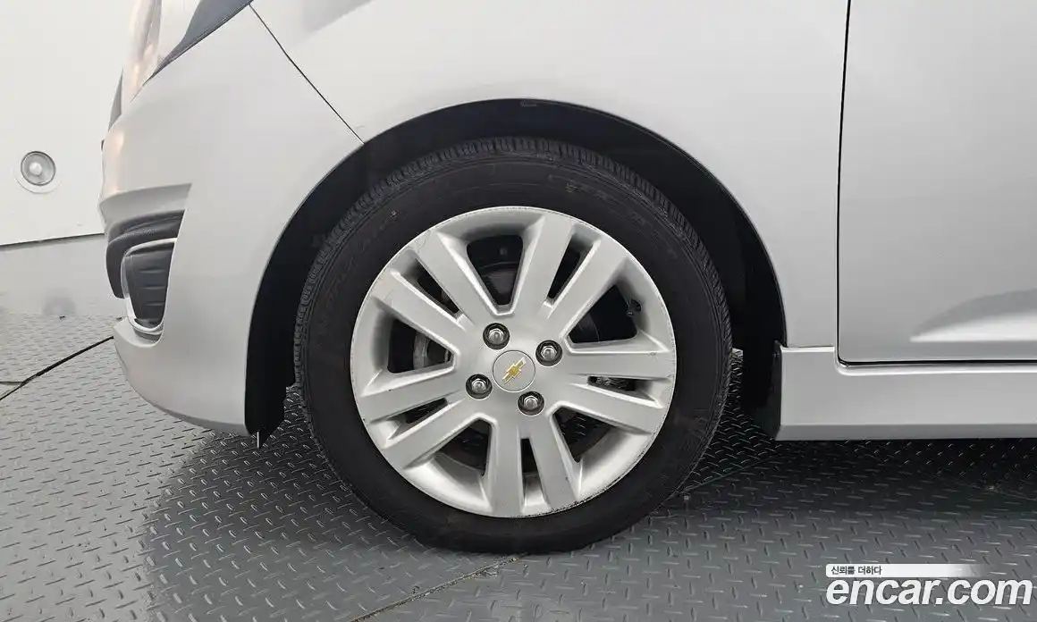 Chevrolet Spark 2014 1.0 гидро в Москве № 1541215, фото 5