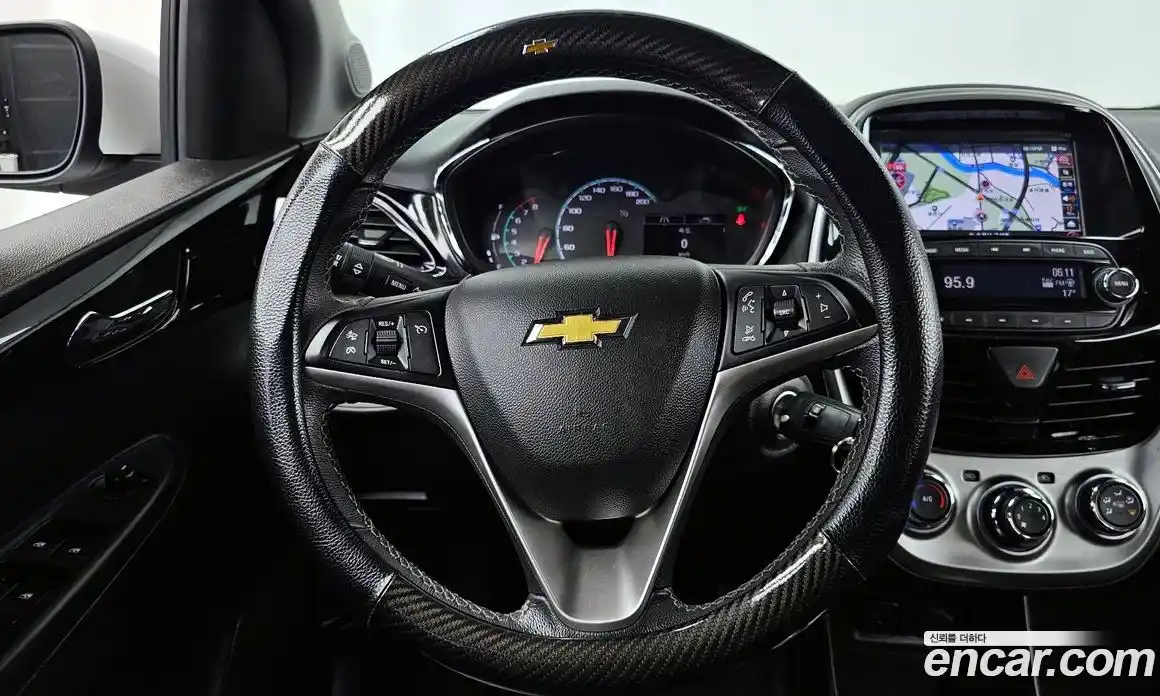 Chevrolet Spark 2017 1.0 гидро в Москве № 1541561, фото 13
