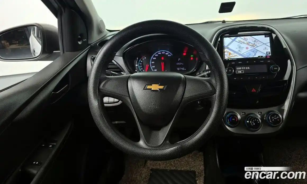 Chevrolet Spark 2017 1.0 гидро в Москве, фото 13
