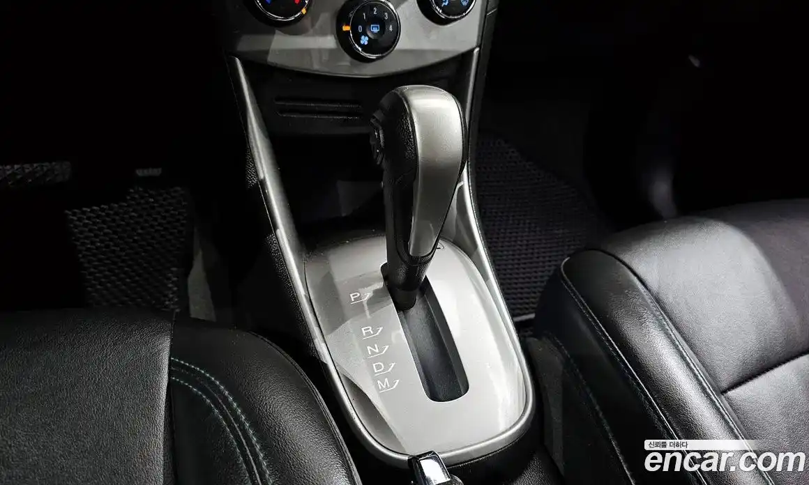 Chevrolet Trax 2016 1.4 гидро в Москве № 1542184, фото 9