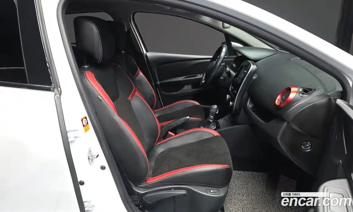 Renault Cilo 2018 1.5 гидро в Москве № 1542802, фото 11
