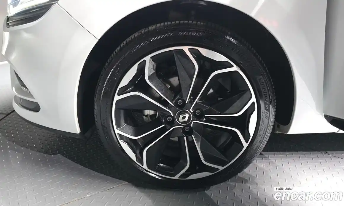 Renault Cilo 2018 1.5 гидро в Москве № 1542802, фото 5