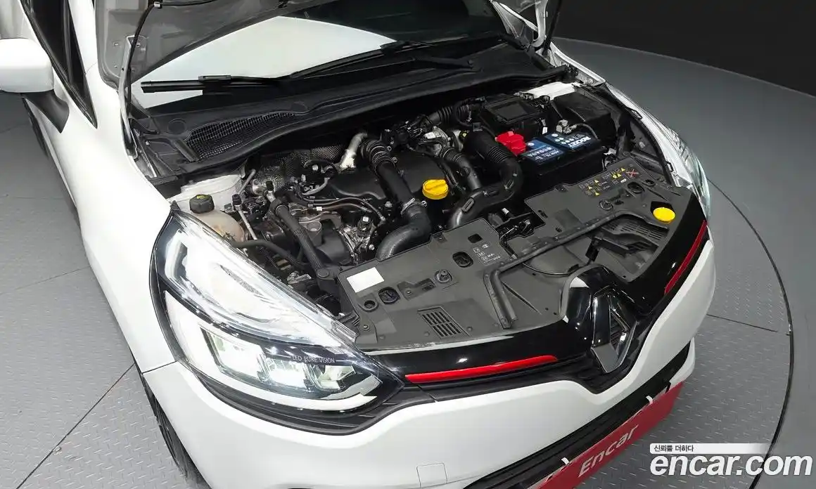 Renault Cilo 2018 1.5 гидро в Москве № 1542802, фото 6