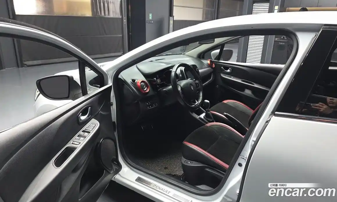 Renault Cilo 2018 1.5 гидро в Москве № 1542802, фото 10