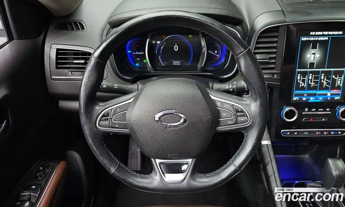 Renault QM6 2017 2.0 гидро в Москве № 1543066, фото 13