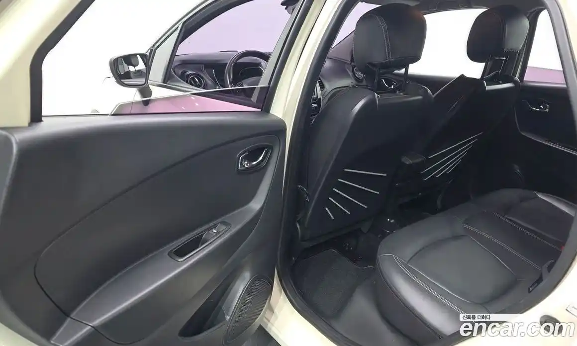 Renault QM3 2016 1.5 гидро в Москве № 1543222, фото 11