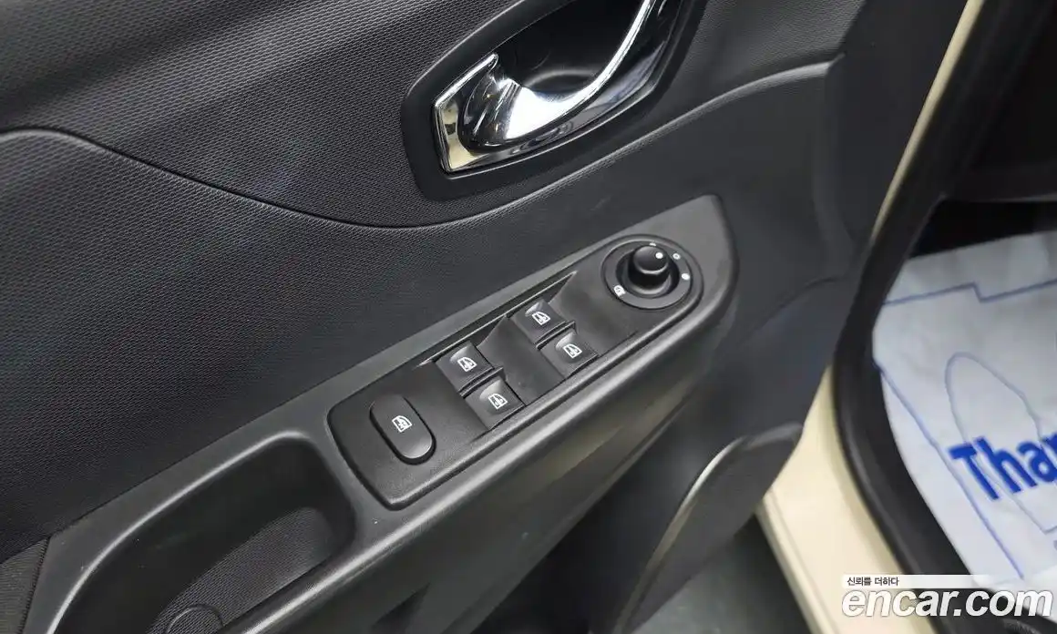 Renault QM3 2016 1.5 гидро в Москве № 1543222, фото 13