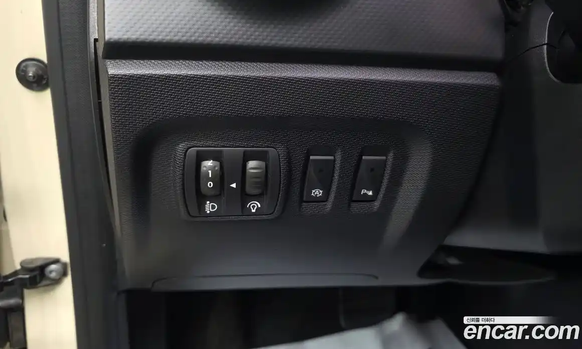 Renault QM3 2016 1.5 гидро в Москве № 1543222, фото 14