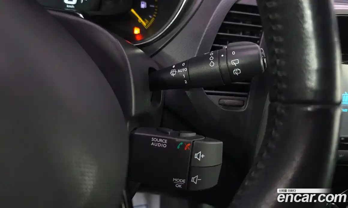 Renault QM3 2016 1.5 гидро в Москве № 1543222, фото 16
