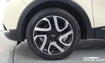 Renault QM3 2016 1.5 гидро в Москве № 1543222, миниатюра 5