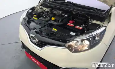 Renault QM3 2016 1.5 гидро в Москве № 1543222, миниатюра 6