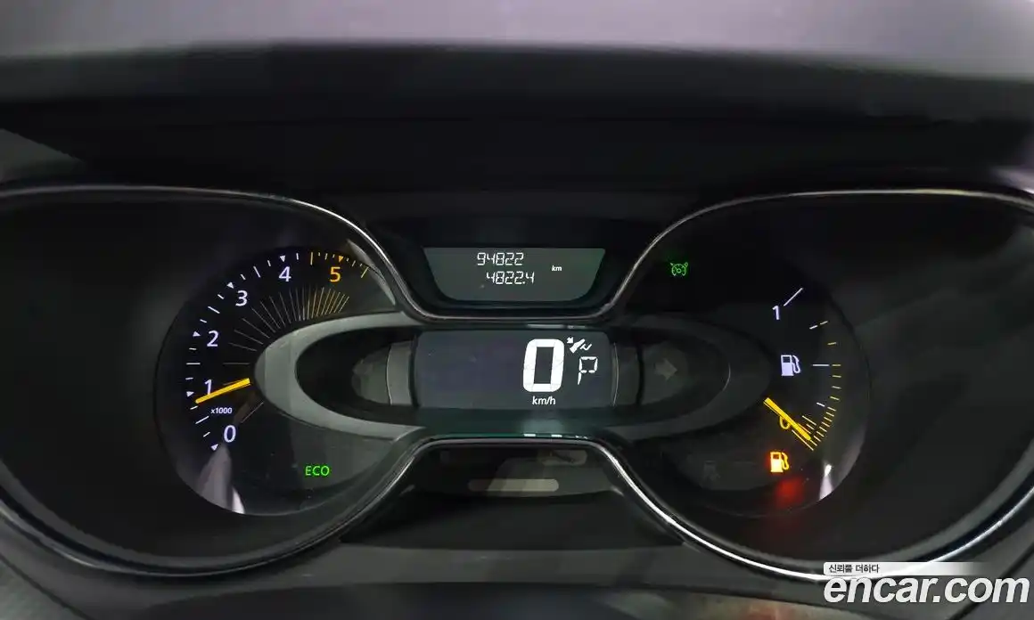 Renault QM3 2016 1.5 гидро в Москве № 1543222, фото 8