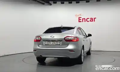 Renault SM3 2010 1.6 гидро в Москве № 1543297, миниатюра 4