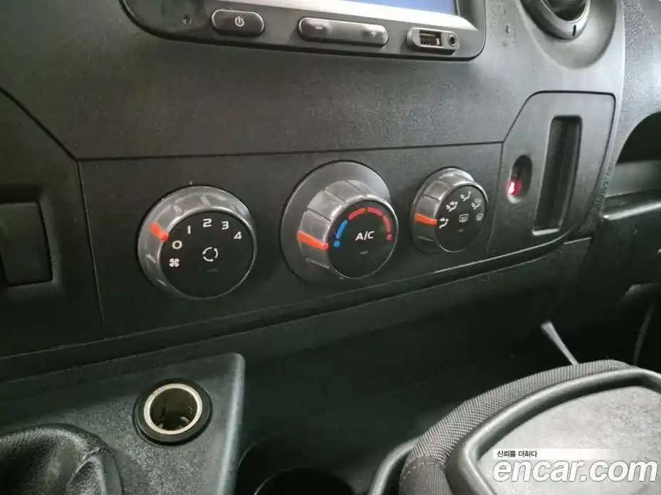 Renault Master 2019 2.3 механика в Москве № 1544005, фото 16