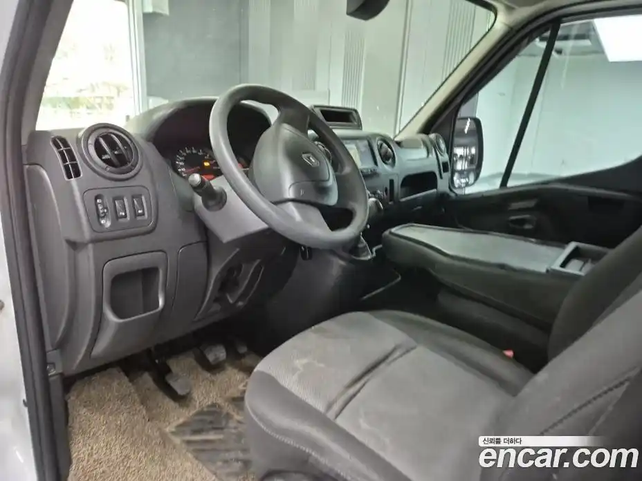 Renault Master 2019 2.3 механика в Москве № 1544005, фото 7