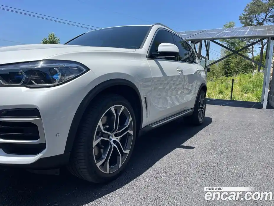 BMW X5 2023 3.0 гидро в Москве № 1544323, фото 3