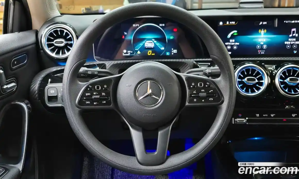 Mercedes-Benz A-Class 2019 2.0 гидро в Москве № 1545546, фото 11