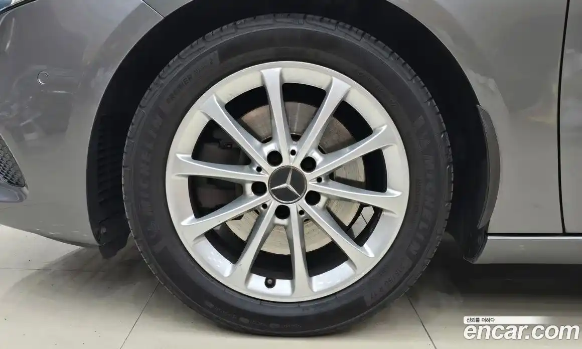 Mercedes-Benz A-Class 2019 2.0 гидро в Москве № 1545546, фото 7