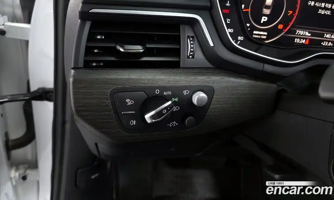 Audi A4 2019 2.0 гидро в Москве № 1546184, фото 17