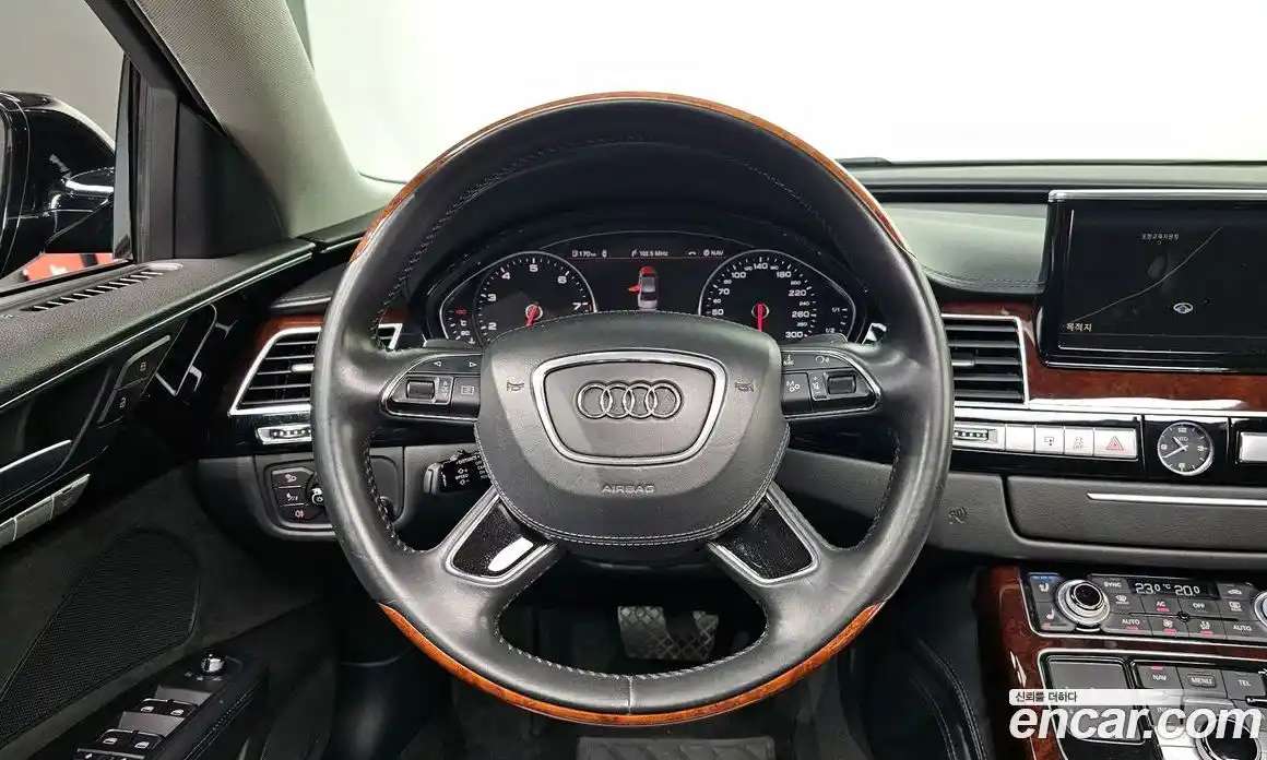 Audi A8 2012 4.2 гидро в Москве № 1546534, фото 13