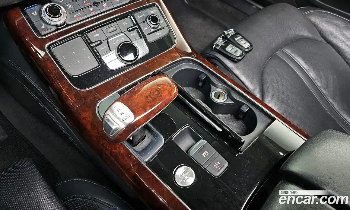 Audi A8 2012 4.2 гидро в Москве № 1546534, фото 9