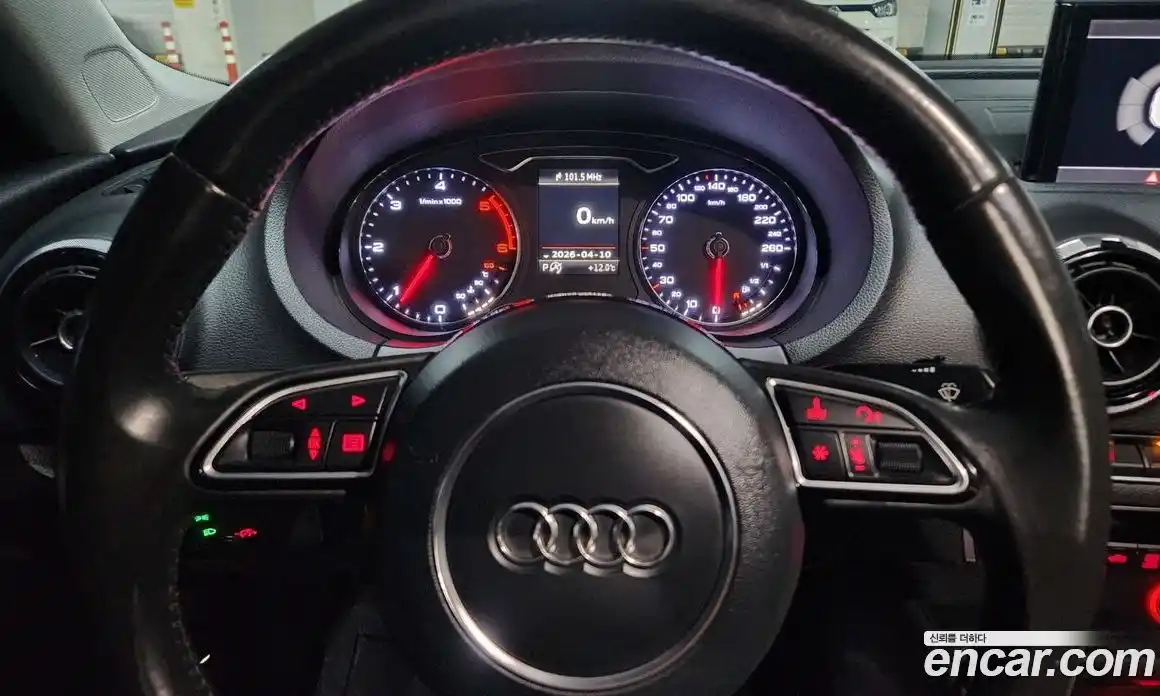 Audi A3 2015 2.0 гидро в Москве № 1546709, фото 14