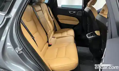Volvo XC60 2021 2.0 гидро в Москве № 1546784, миниатюра 12