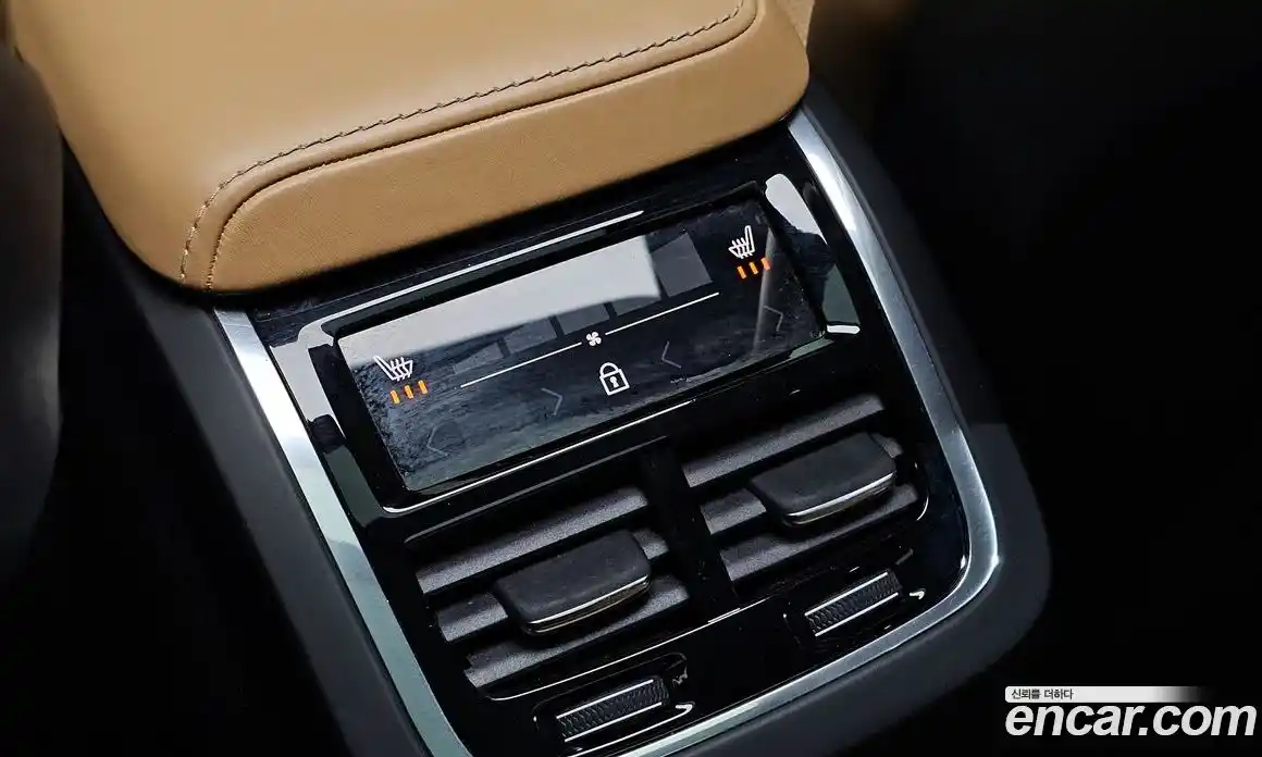 Volvo XC60 2019 2.0 гидро в Москве № 1546865, фото 17