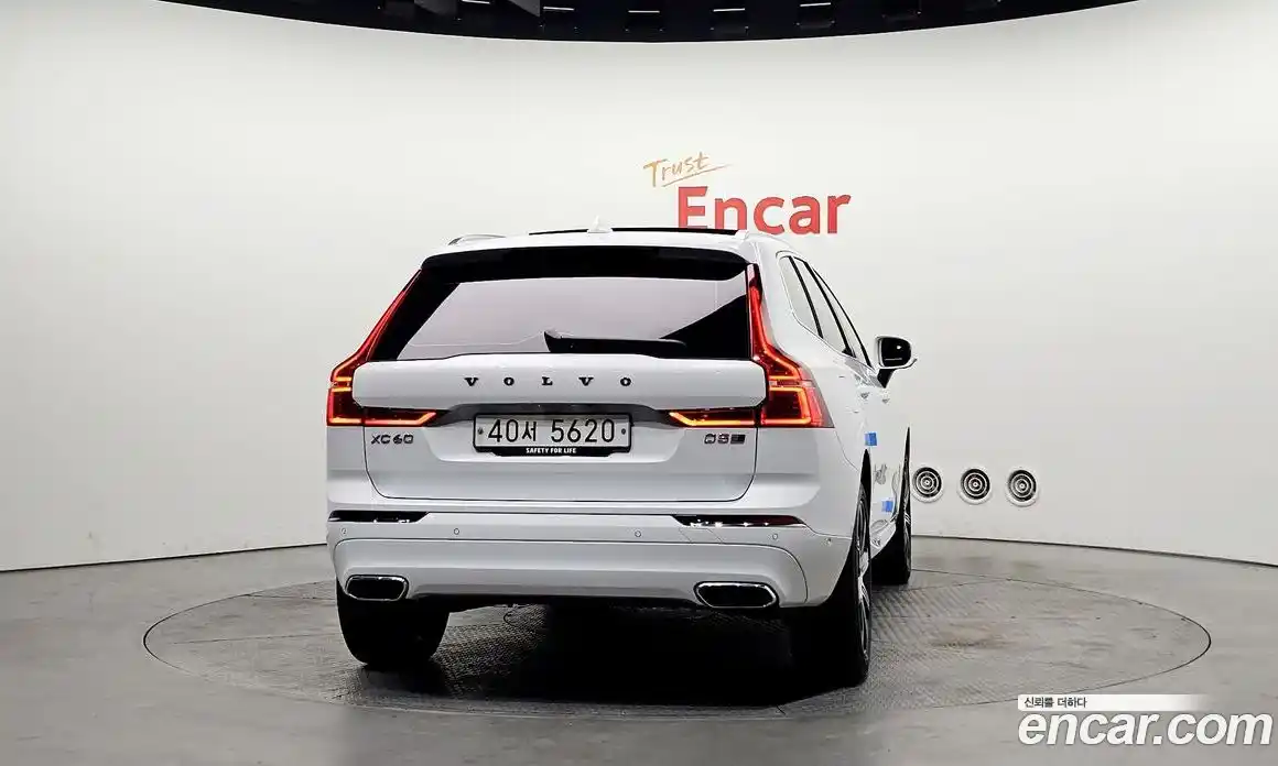 Volvo XC60 2019 2.0 гидро в Москве № 1546865, фото 4
