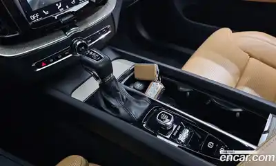 Volvo XC60 2019 2.0 гидро в Москве № 1546865, миниатюра 9