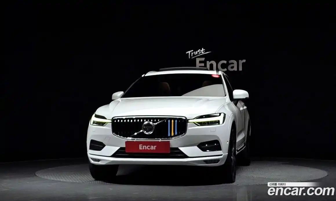 Volvo XC60 2018 2.0 гидро в Москве № 1546885, фото 3
