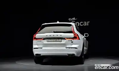 Volvo XC60 2018 2.0 гидро в Москве № 1546885, миниатюра 4